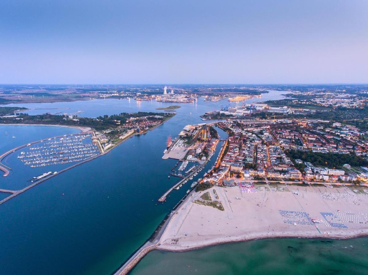 Appartamento Haus Vier Freunde, Vincent Rostock Esterno foto