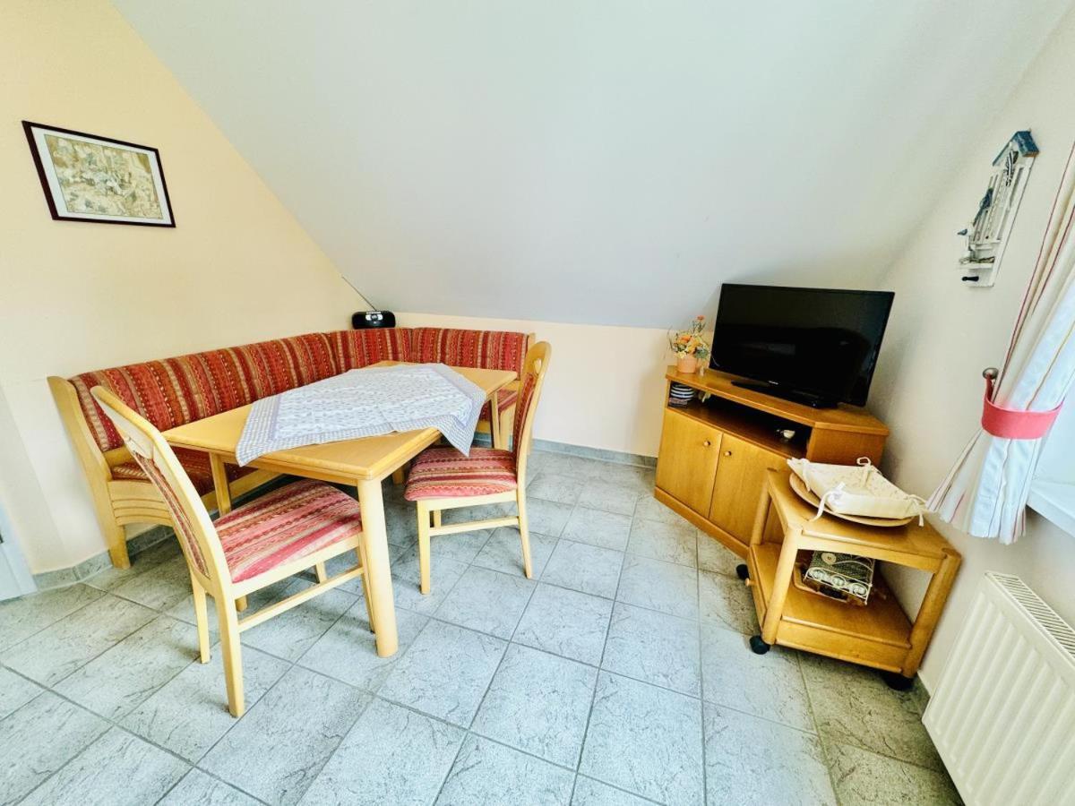 Appartamento Haus Vier Freunde, Vincent Rostock Esterno foto