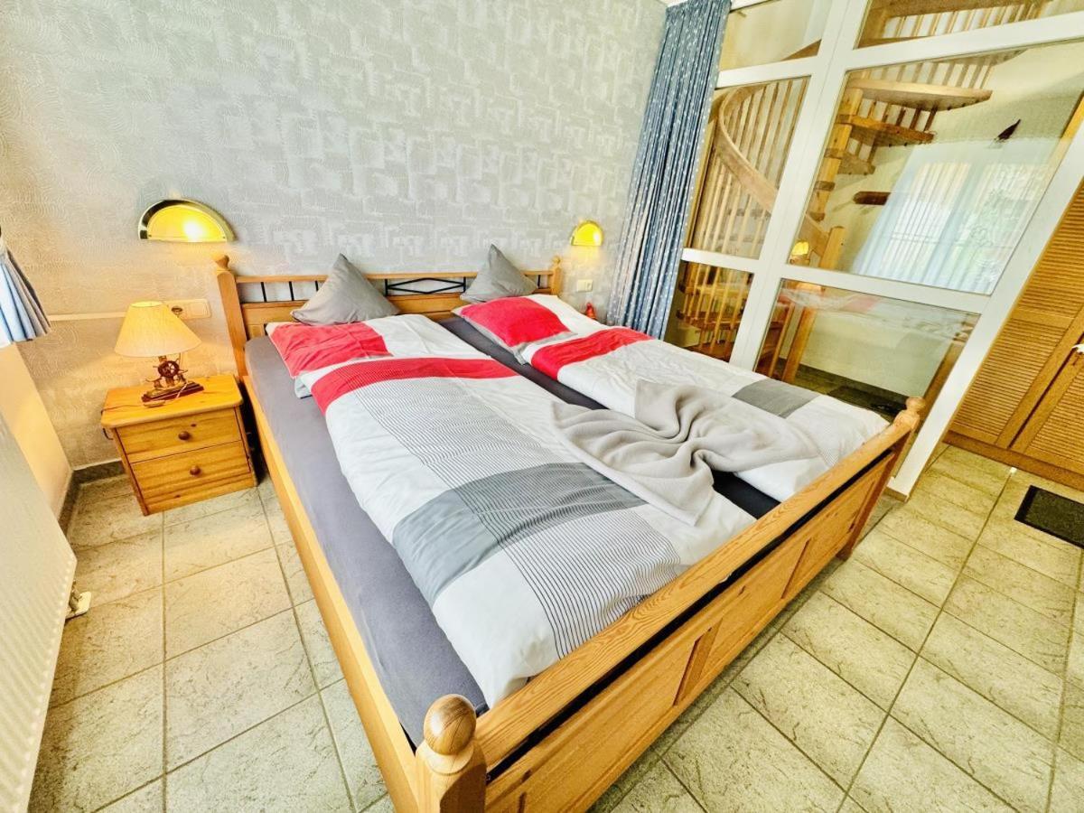 Appartamento Haus Vier Freunde, Vincent Rostock Esterno foto